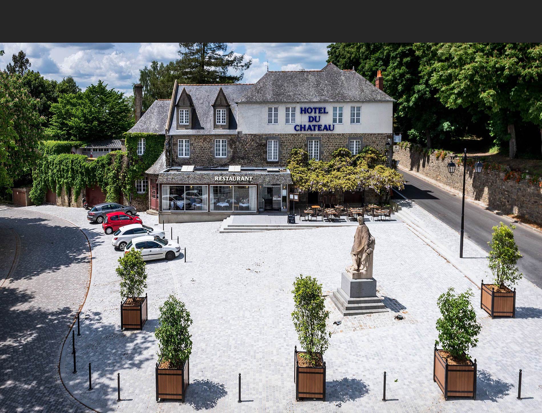 Logis Hôtel Restaurant Combourg St-Malo Mont St-Michel